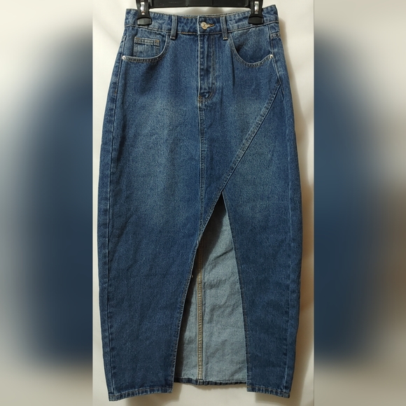 Sweaty Rocks Denim Maxi Skirt  Size Med NWOT - Picture 1 of 9